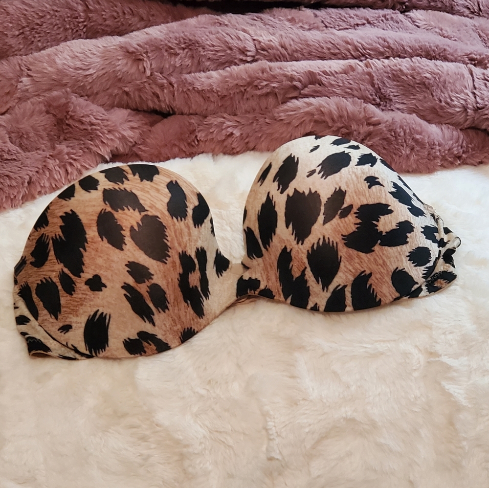 NWOT VS Very Sexy Leopard Print Strapless Push-Up